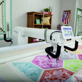 HandiQuilter Infinity 26 Quilting Machine (10-12Ft Frame)